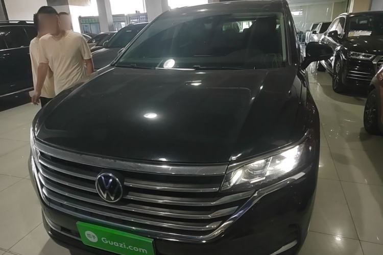 Used Volkswagen Viloran 2023 380TSI Luxury Edition Front