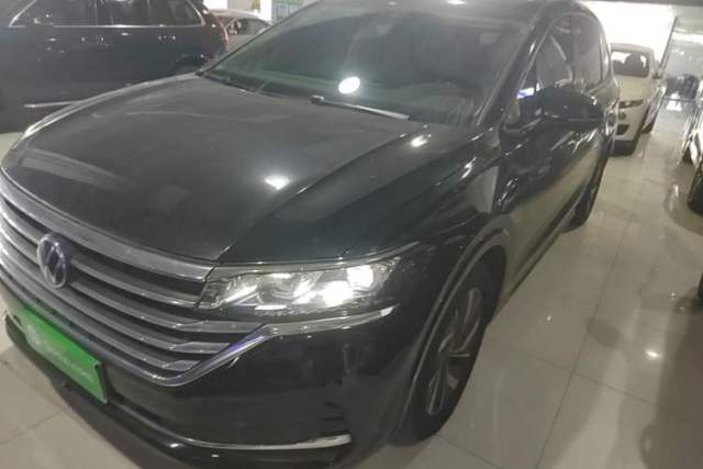 Used Volkswagen Viloran 2023 380TSI Luxury Edition