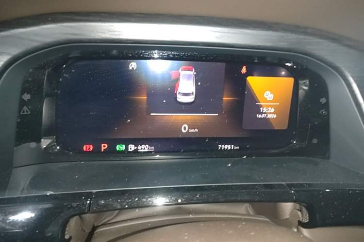 Used Volkswagen Viloran 2023 380TSI Luxury Edition Instrument Cluster
