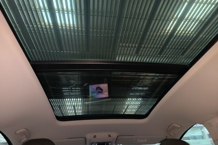 Used Volkswagen Viloran 2023 380TSI Prestige Edition Headliner