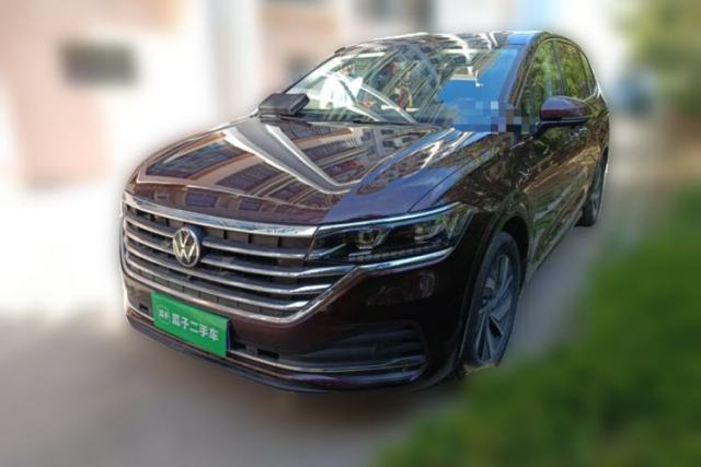 Ojetý Volkswagen Viloran 2023 Revised Version 380TSI Luxury Edition