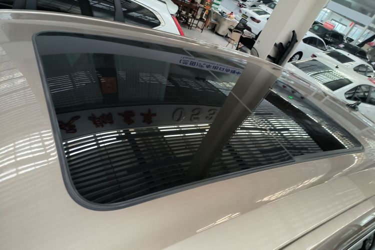 Used Volkswagen Viloran 2023 380TSI Prestige Edition Roof