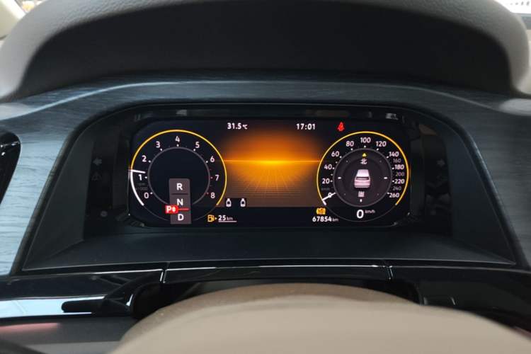 Used Volkswagen Viloran 2023 380TSI Luxury Edition Instrument Cluster