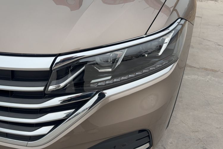 Used Volkswagen Viloran 2023 Revised Version 380TSI Luxury Edition Left Front Headlight