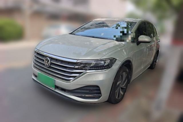 Used Volkswagen Viloran 2023 Facelift 330TSI Luxury Edition