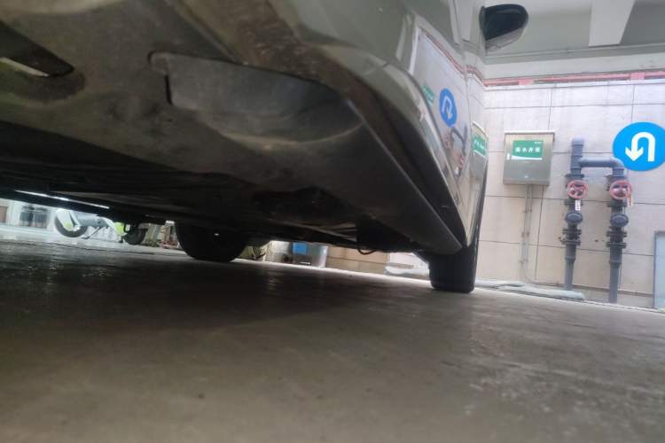 Used Volkswagen Viloran 2023 380TSI Prestige Edition Chassis Rear Right