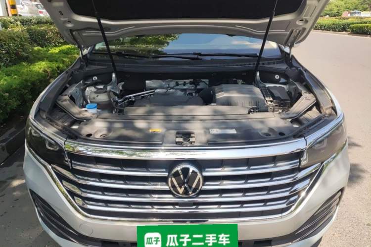 Used Volkswagen Viloran 2023 Revised 380TSI Prestige Edition Engine Bay