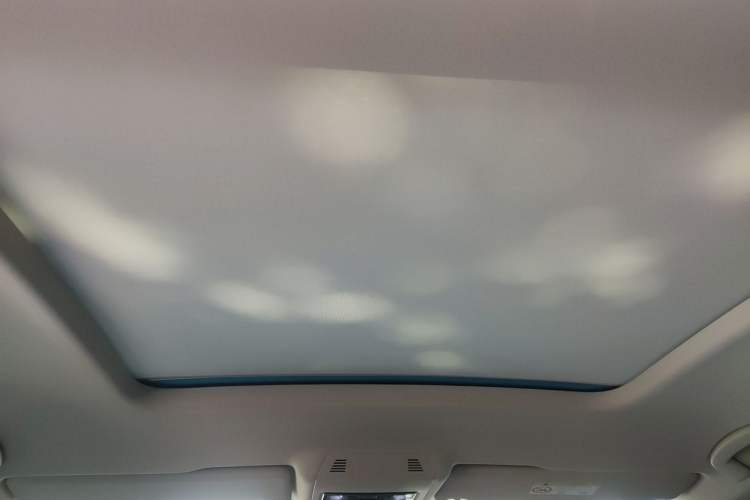 Used Volkswagen Viloran 2023 Revised 380TSI Prestige Edition Headliner