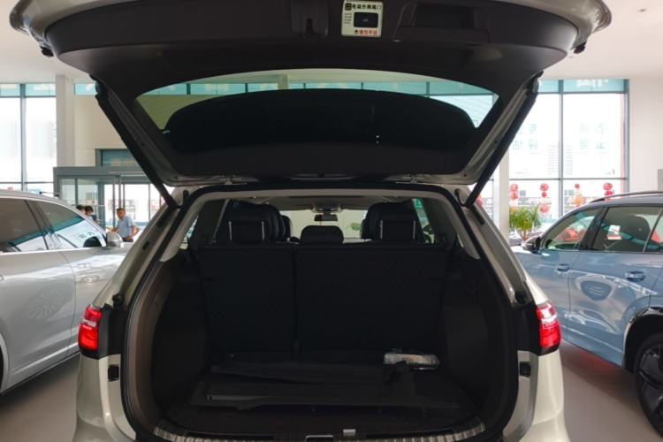 Used Volkswagen Viloran 2023 Revised 380TSI Prestige Edition Trunk