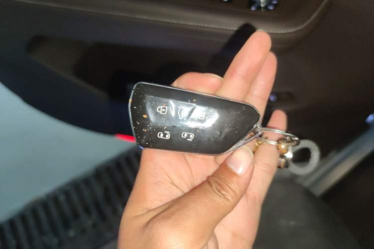 Used Volkswagen Viloran 2023 380TSI Prestige Edition Vehicle Key