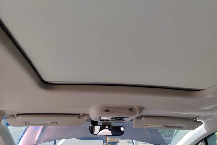 Used Volkswagen Viloran 2023 380TSI Prestige Edition Headliner