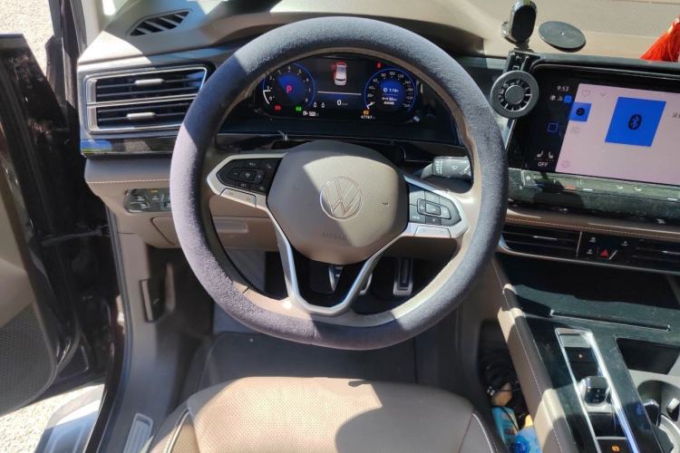 Used Volkswagen Viloran 2023 380TSI Prestige Edition Steering Wheel