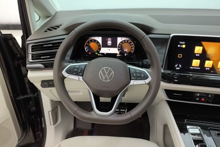 Used Volkswagen Viloran 2023 Revised Version 380TSI Luxury Edition Steering Wheel