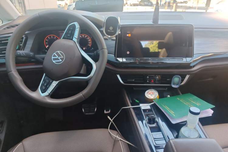 Used Volkswagen Viloran 2023 380TSI Flagship Edition Center Console