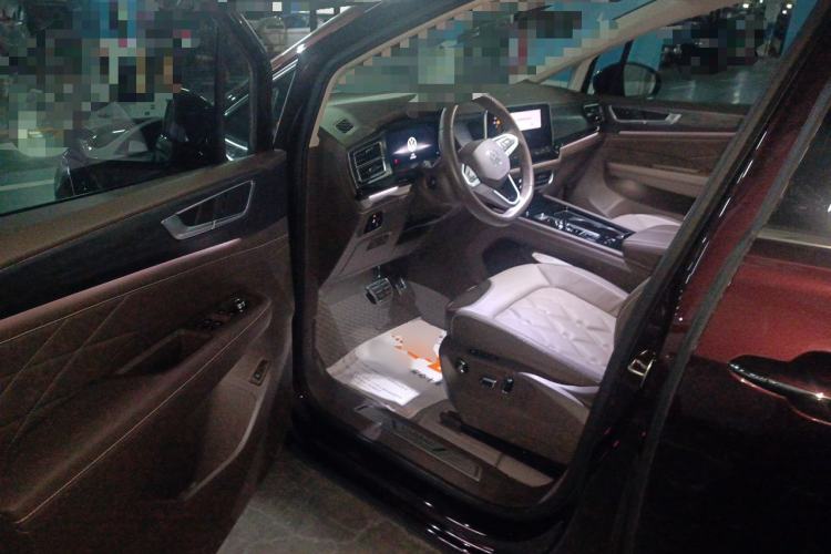 Used Volkswagen Viloran 2023 380TSI Prestige Edition Driver Seat