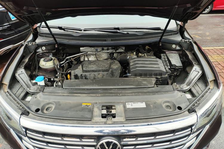 Used Volkswagen Viloran 2023 380TSI Prestige Edition Engine Bay