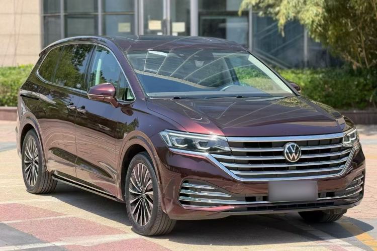 Used Volkswagen Viloran 2023 380TSI Prestige Edition Exterior 2