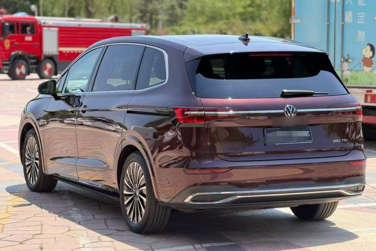 Used Volkswagen Viloran 2023 380TSI Prestige Edition Exterior 3