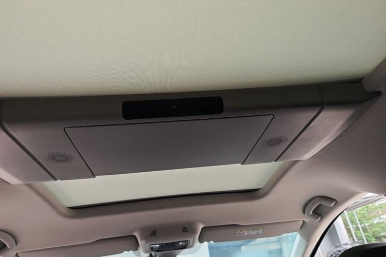 Used Volkswagen Viloran 2023 Revised Version 380TSI Luxury Edition Headliner