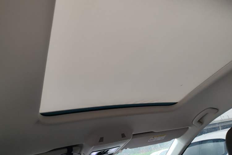 Used Volkswagen Viloran 2023 380TSI Prestige Edition Headliner