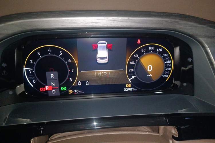 Used Volkswagen Viloran 2023 380TSI Prestige Edition Instrument Cluster