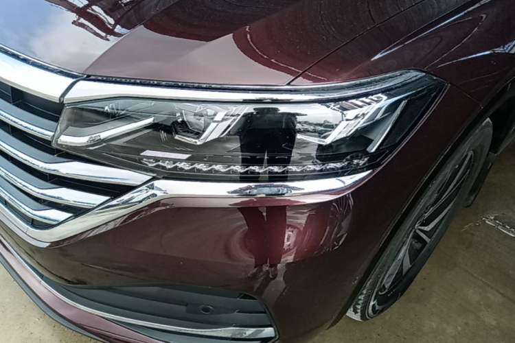 Used Volkswagen Viloran 2023 380TSI Luxury Edition Left Front Headlight