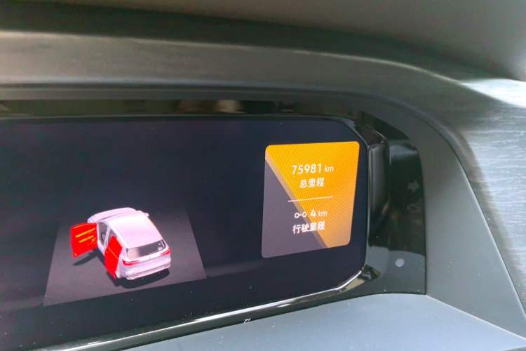 Used Volkswagen Viloran 2023 380TSI Prestige Edition Odometer Close Up