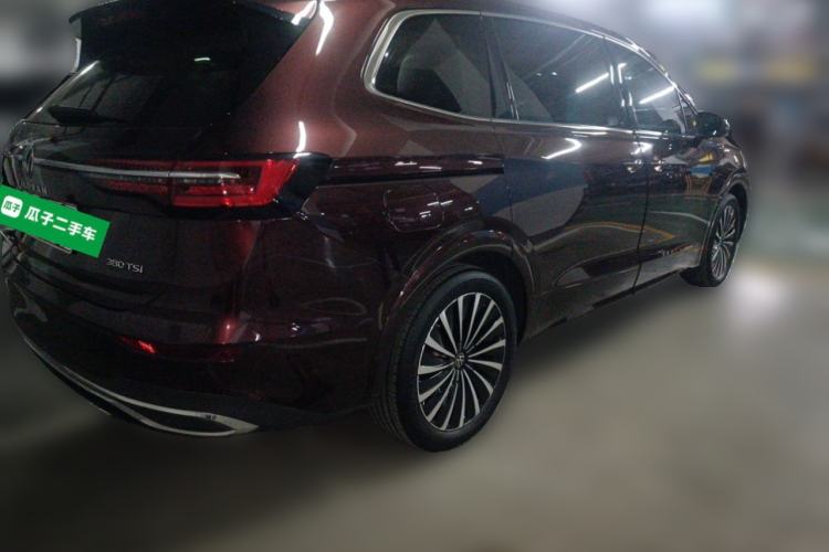 Used Volkswagen Viloran 2023 380TSI Prestige Edition Rear Right 45 Deg