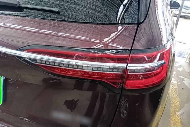 Used Volkswagen Viloran 2023 380TSI Luxury Edition Right Rear Taillight