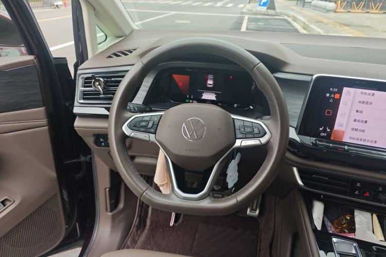 Used Volkswagen Viloran 2023 380TSI Prestige Edition Steering Wheel