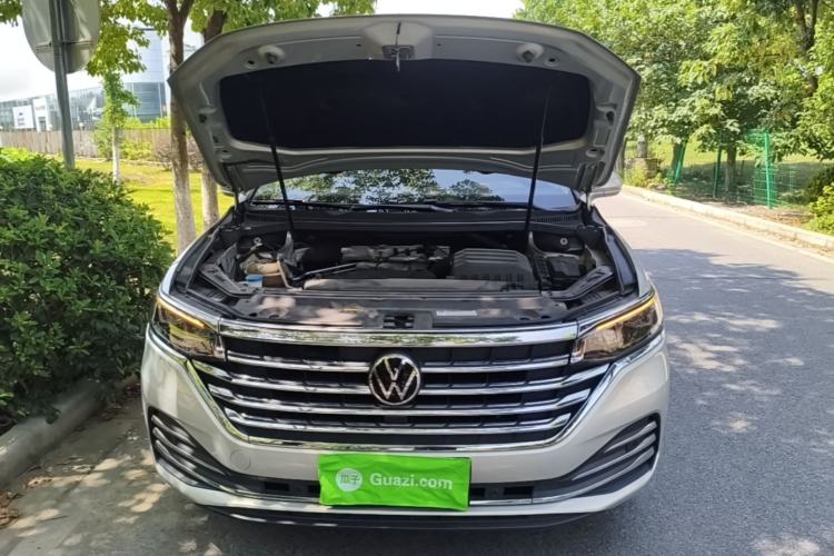 Used Volkswagen Viloran 2023 380TSI Prestige Edition Engine Bay