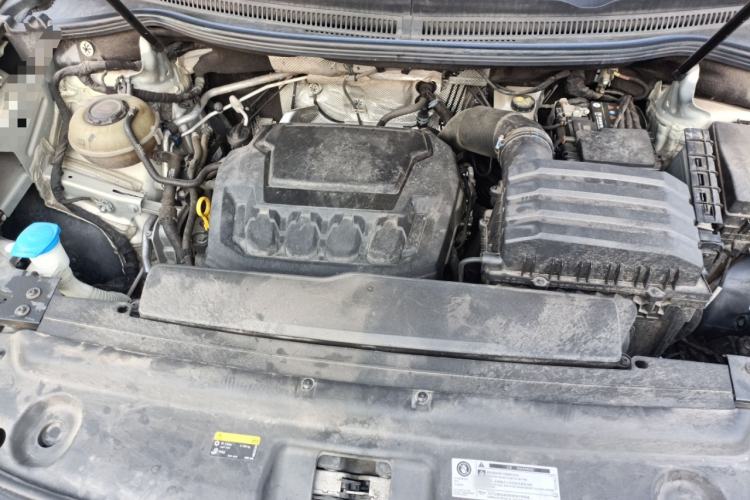 Used Volkswagen Viloran 2023 Revised Version 380TSI Luxury Edition Engine Bay