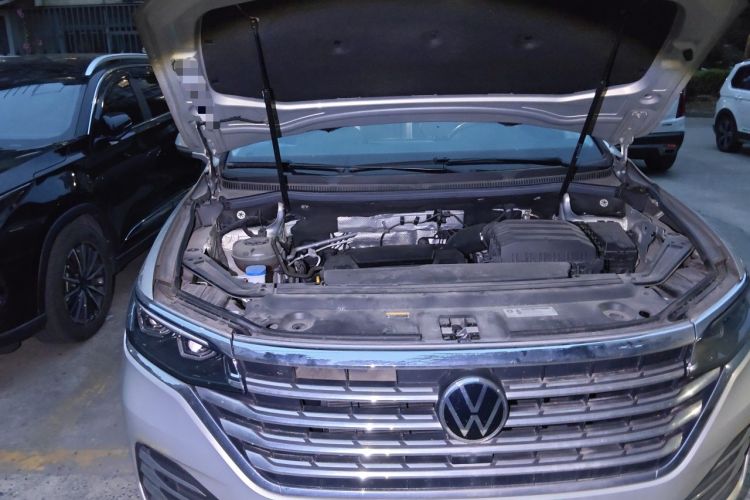 Used Volkswagen Viloran 2023 Revised 380TSI Prestige Edition Engine Bay Right