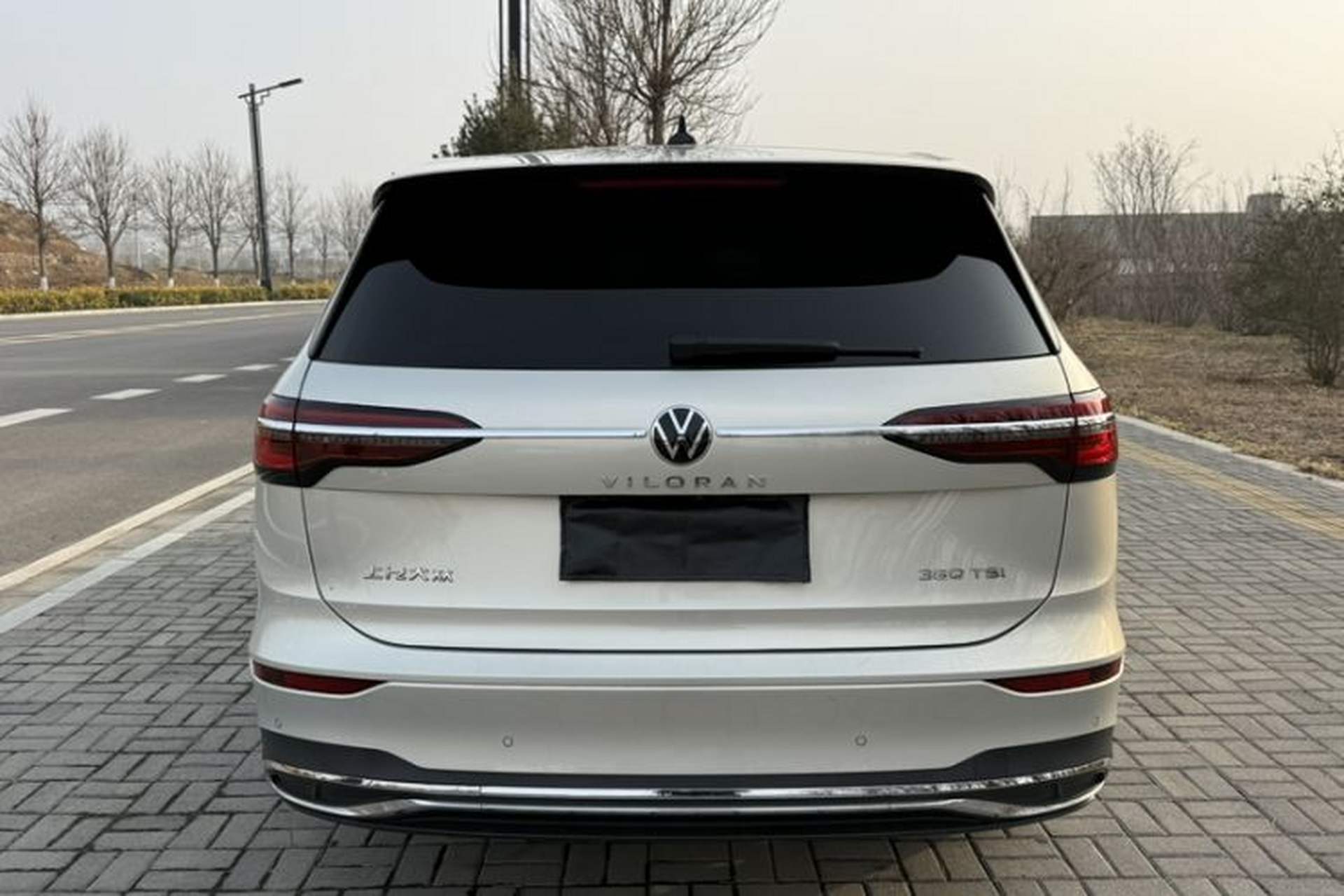 Used Volkswagen Viloran 2023 Revised 380TSI Prestige Edition Exterior 4