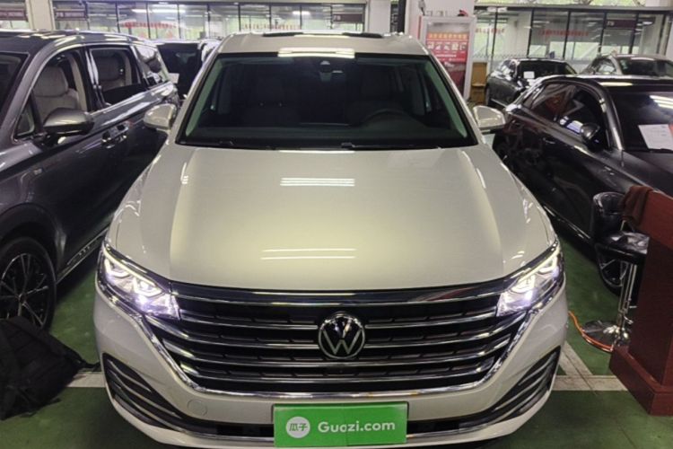 Used Volkswagen Viloran 2023 380TSI Prestige Edition Front