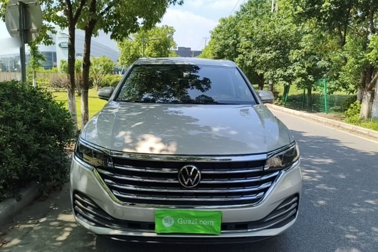 Used Volkswagen Viloran 2023 380TSI Prestige Edition Front