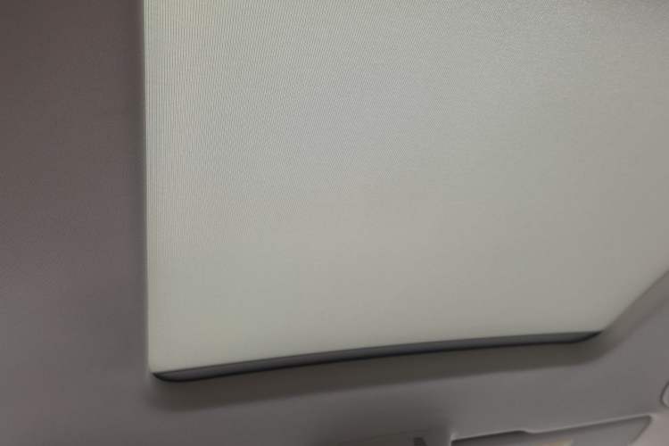 Used Volkswagen Viloran 2023 380TSI Luxury Edition Headliner