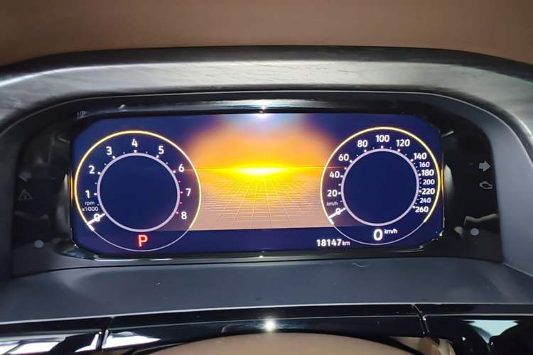 Used Volkswagen Viloran 2023 380TSI Luxury Edition Instrument Cluster