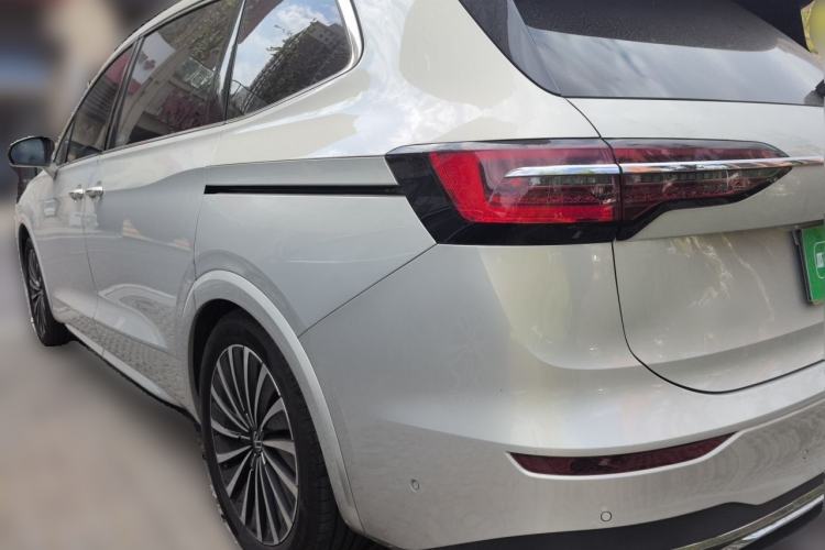 Used Volkswagen Viloran 2023 380TSI Luxury Edition Rear Left 45 Deg