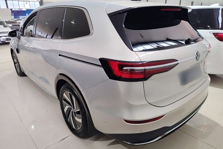 Used Volkswagen Viloran 2023 380TSI Luxury Edition Rear Left 45 Deg