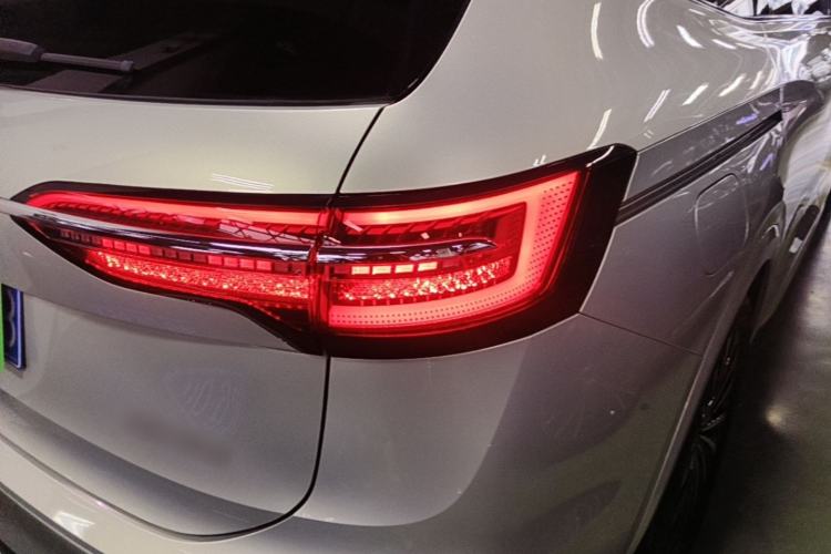 Used Volkswagen Viloran 2023 380TSI Prestige Edition Right Rear Taillight