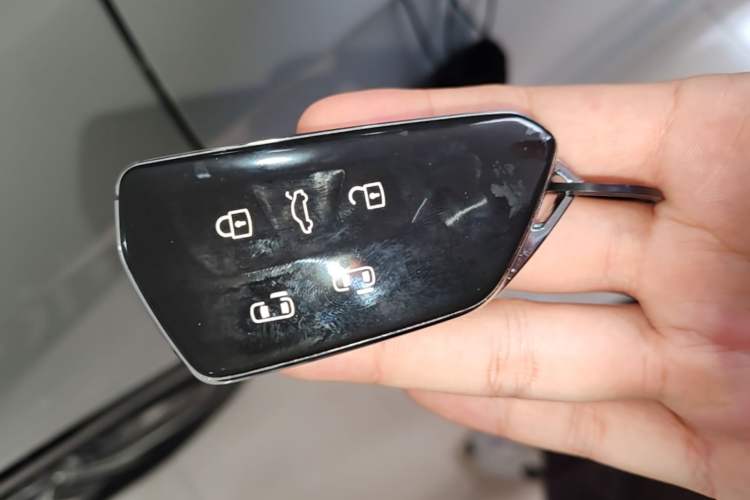 Used Volkswagen Viloran 2023 380TSI Luxury Edition Vehicle Key