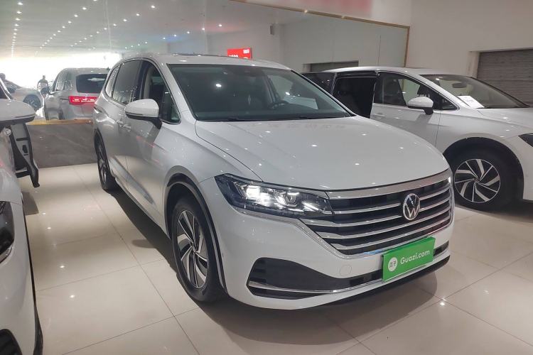 Used Volkswagen Viloran 2023 330TSI Luxury Edition Exterior 2