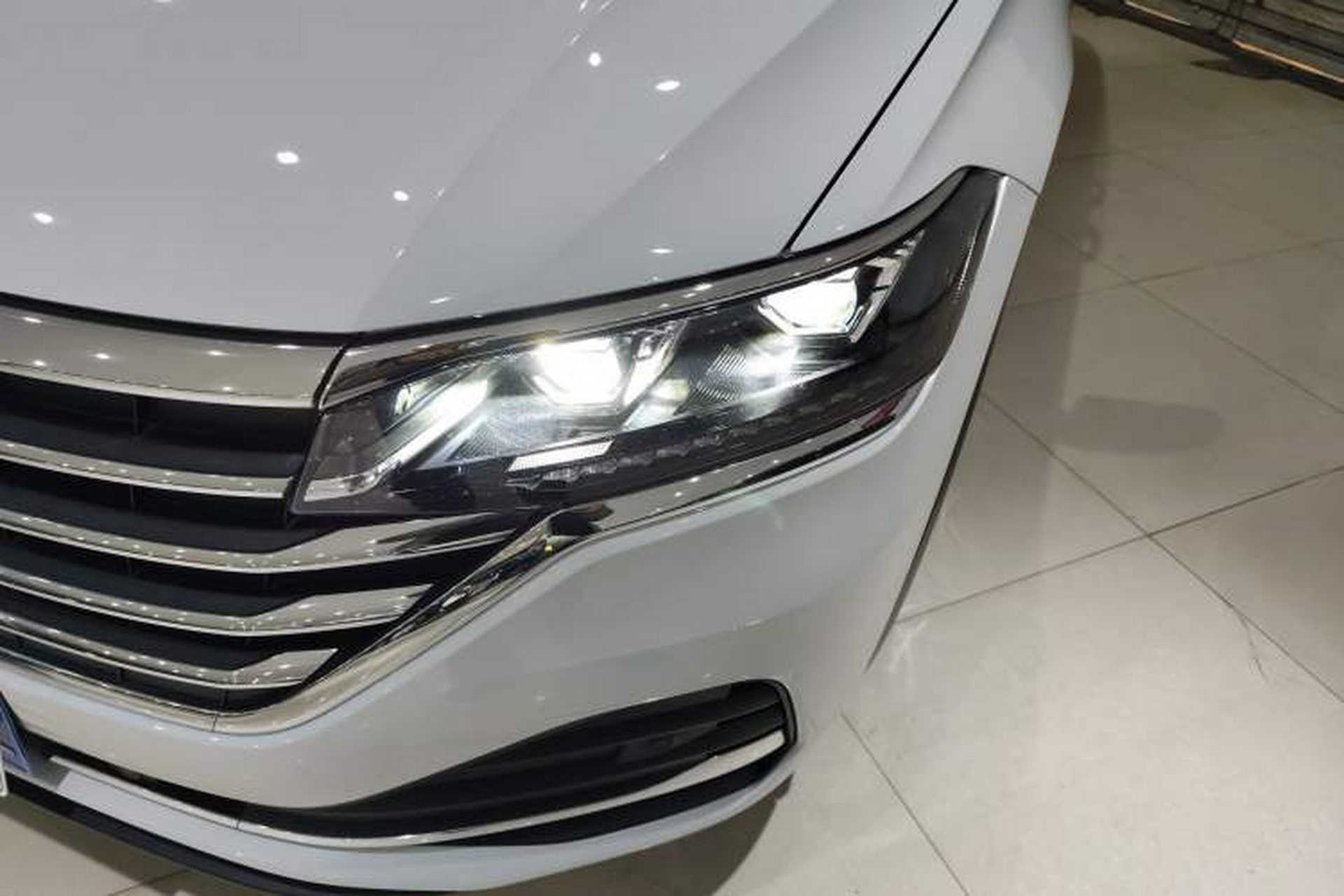 Used Volkswagen Viloran 2023 330TSI Luxury Edition Left Front Headlight