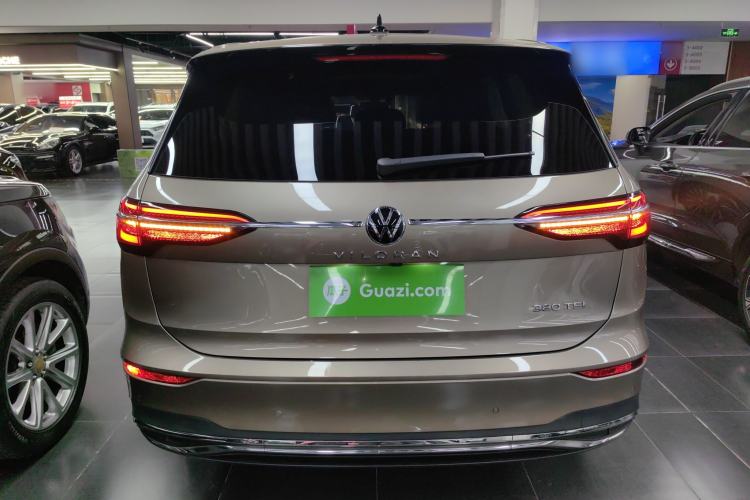 Used Volkswagen Viloran 2023 380TSI Prestige Edition Exterior 4