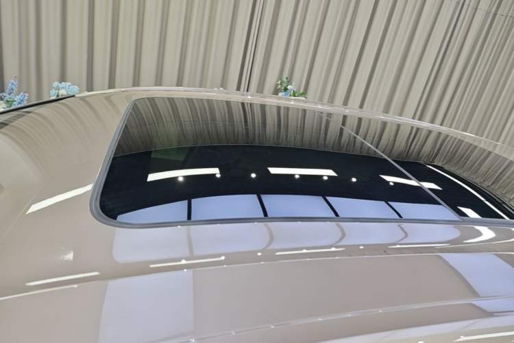 Used Volkswagen Viloran 2023 Revised 380TSI Prestige Edition Roof