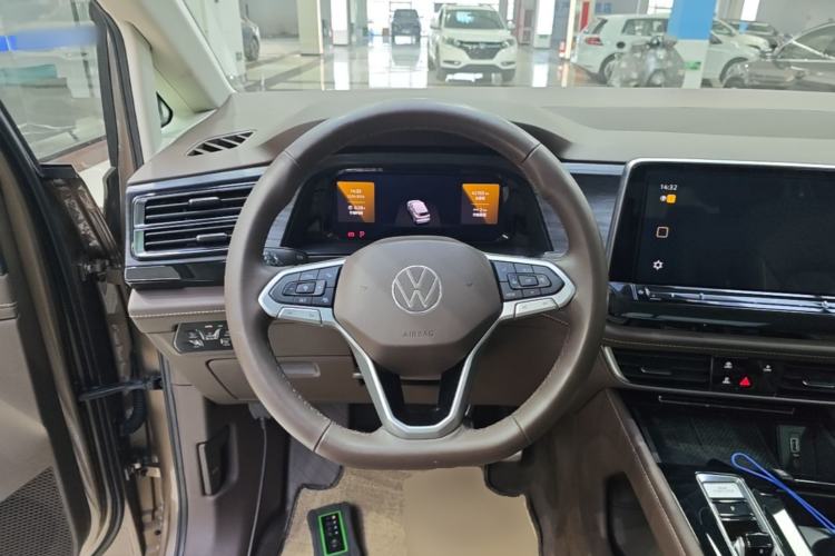 Used Volkswagen Viloran 2023 Revised 380TSI Prestige Edition Steering Wheel