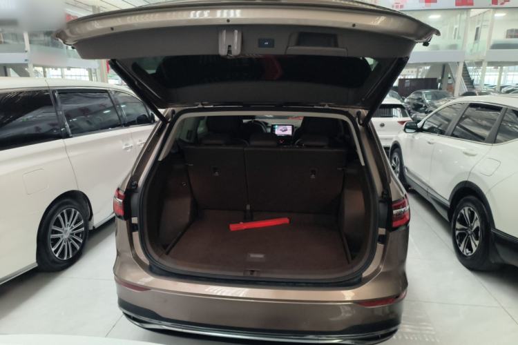 Used Volkswagen Viloran 2023 380TSI Prestige Edition Trunk