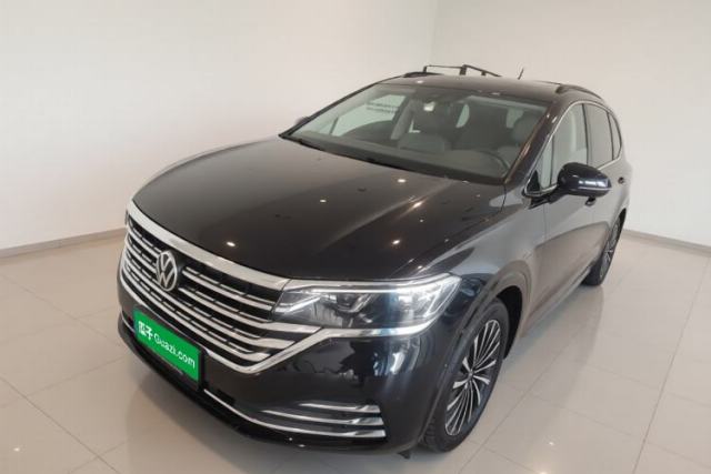 Volkswagen Viloran 2024 380TSI Premium Edition de segunda mano