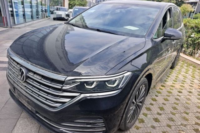 Used Volkswagen Viloran 2024 380TSI Premium Edition